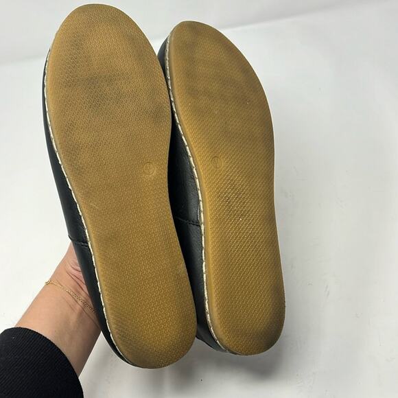 Black Flats Slip-On Shoes with Smooth Leather and Rounded Toe - Picture 8 of 10